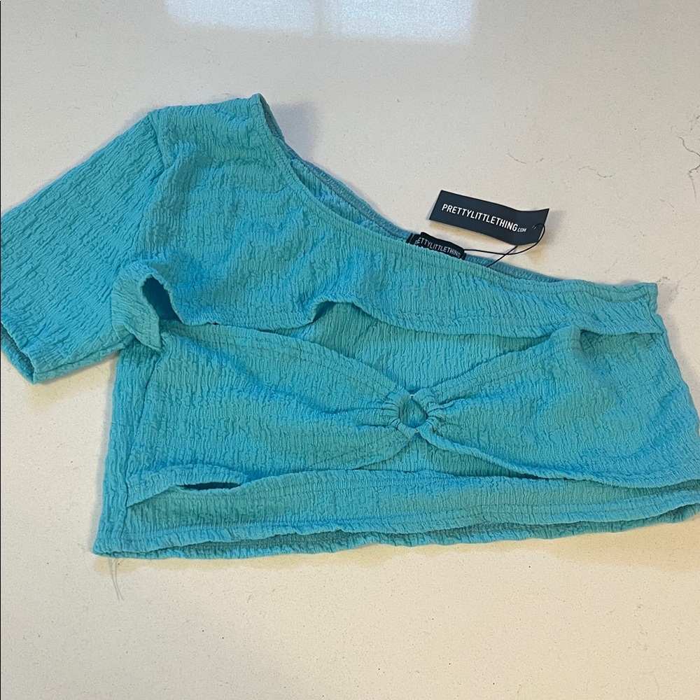 PrettyLittleThing Turquoise Textured Crop Top